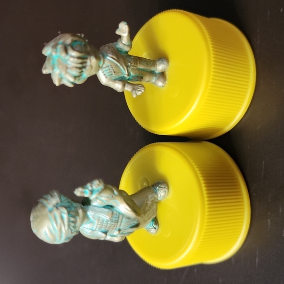 9 Saiyuki Bottle Cap Figures - Picture 5 of 5